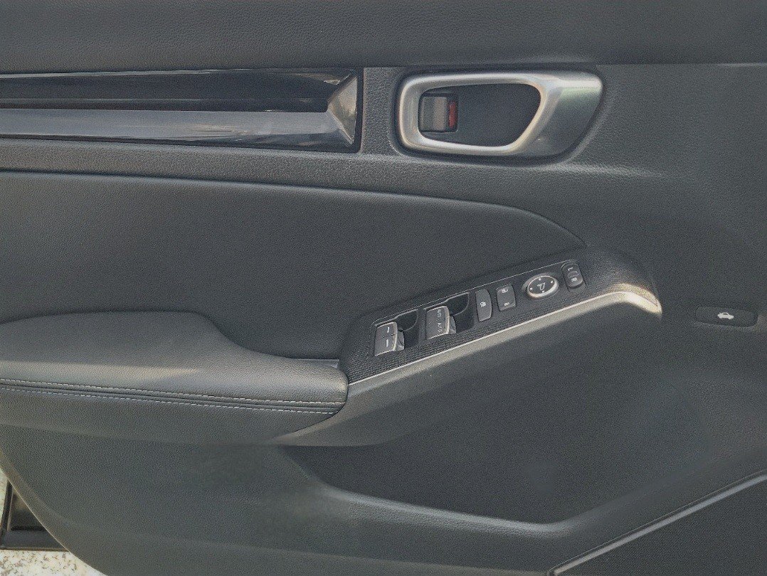 Used 2024 Honda Civic Touring image 21