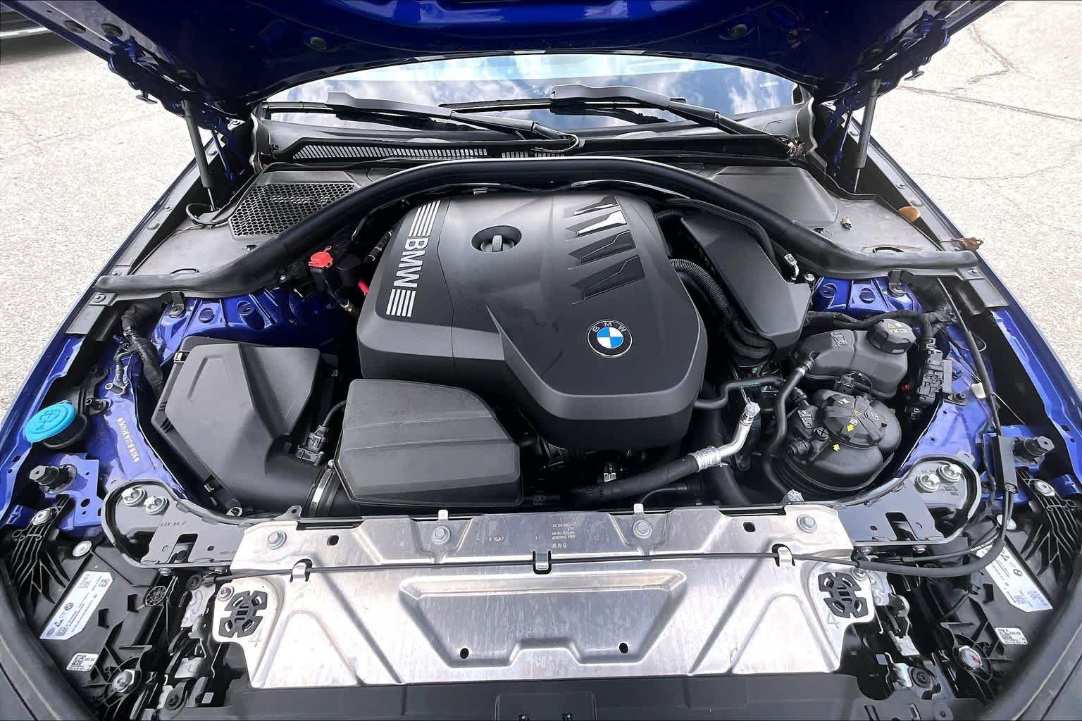 Used 2026 BMW 330i Sedan w/ M Sport Package RWD image 30