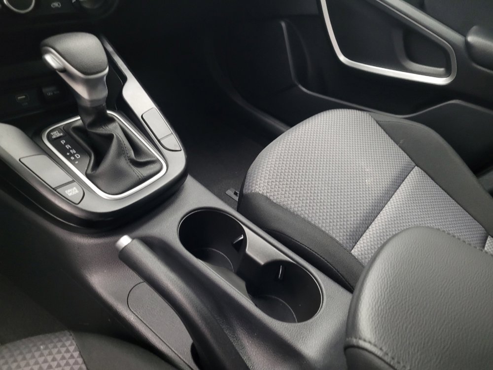 Used 2025 Kia Soul LX w/ LX Technology Package image 26