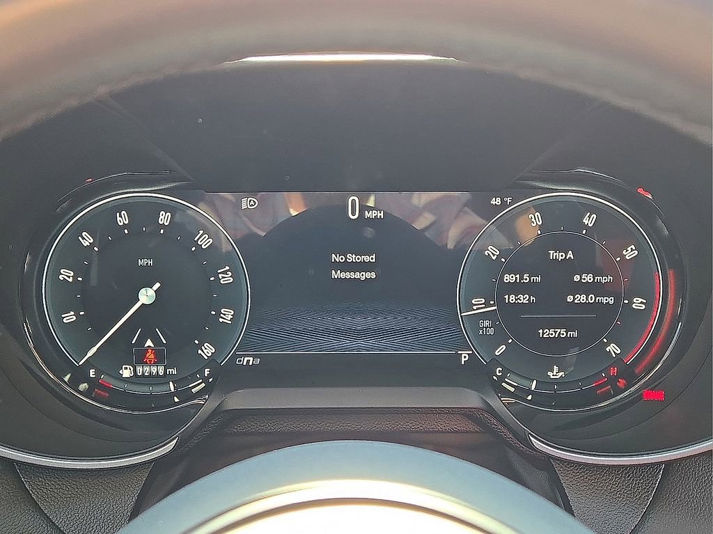 Used 2024 Alfa Romeo Giulia Veloce image 28