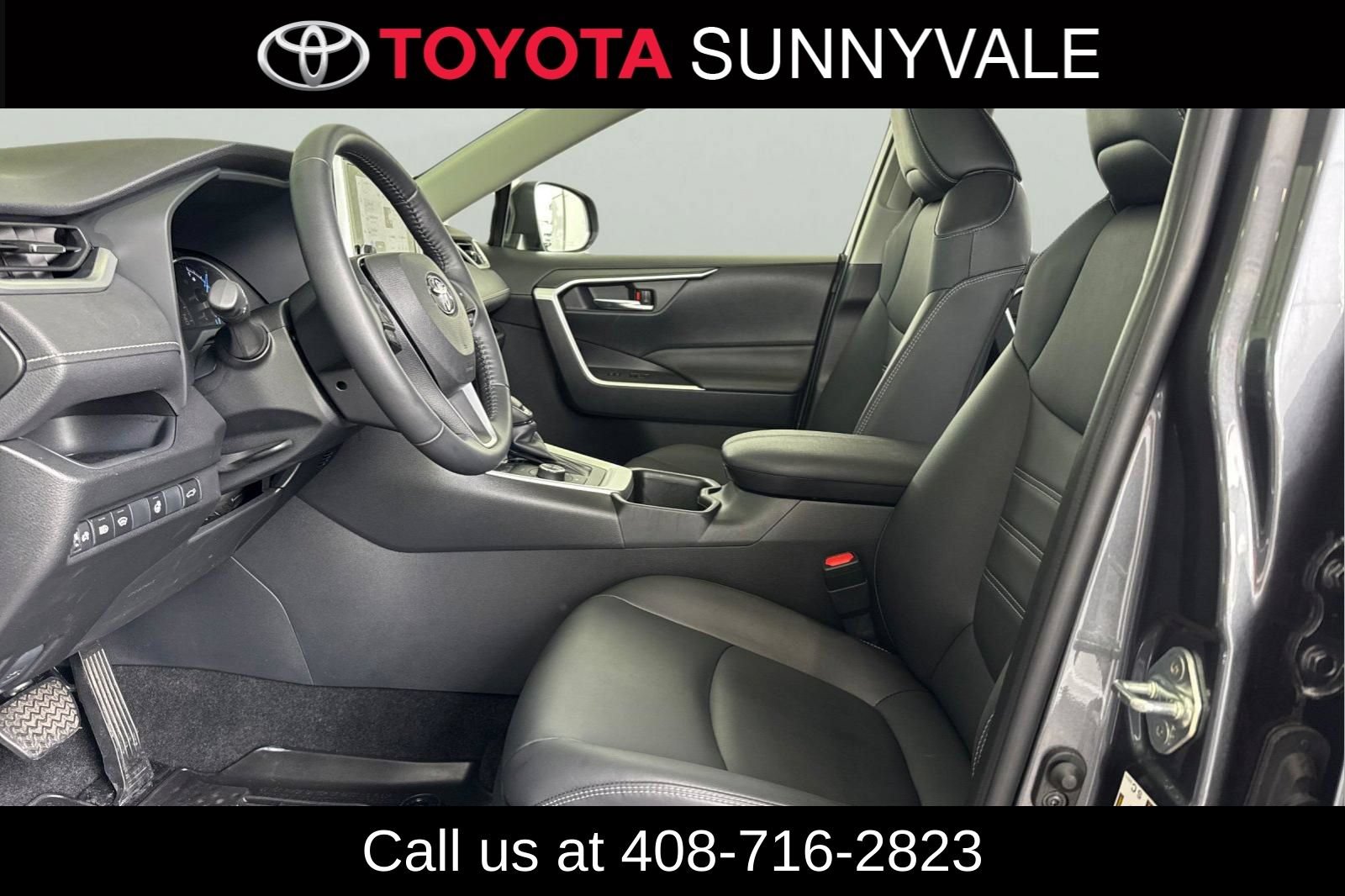 Used 2023 Toyota RAV4 XLE Premium AWD/4WD image 15