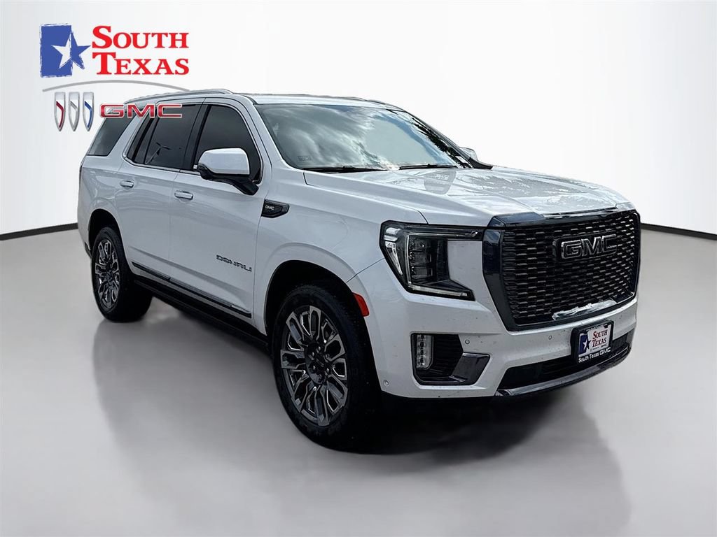 Used 2023 GMC Yukon Denali Ultimate AWD/4WD image 1