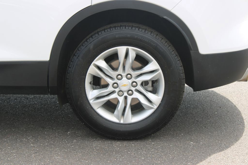 Used 2020 Chevrolet Blazer LT image 17