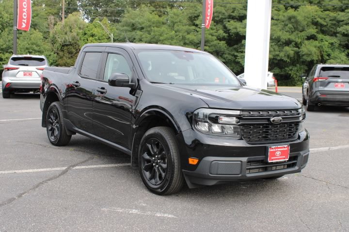 Used 2023 Ford Maverick XLT w/ Black Appearance Package FWD image 6