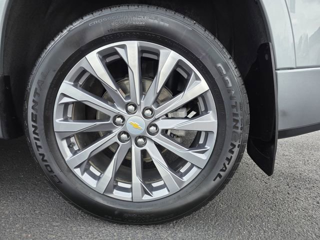 Used 2023 Chevrolet Traverse Premier w/ LPO, Floor Liner Package image 8