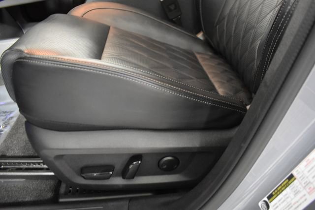 Certified 2023 Nissan Rogue Platinum w/ Platinum Premium Package AWD/4WD image 12