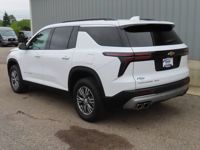 Used 2025 Chevrolet Traverse LT AWD/4WD image 11