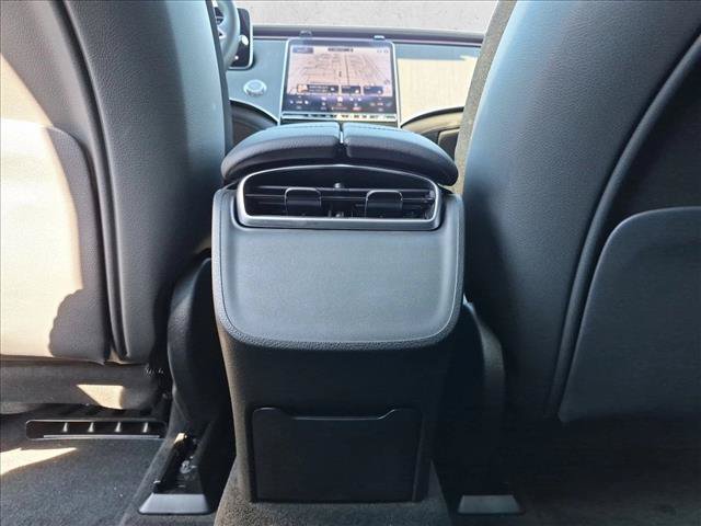 Certified 2026 Mercedes-Benz EQE 320 4MATIC SUV image 17