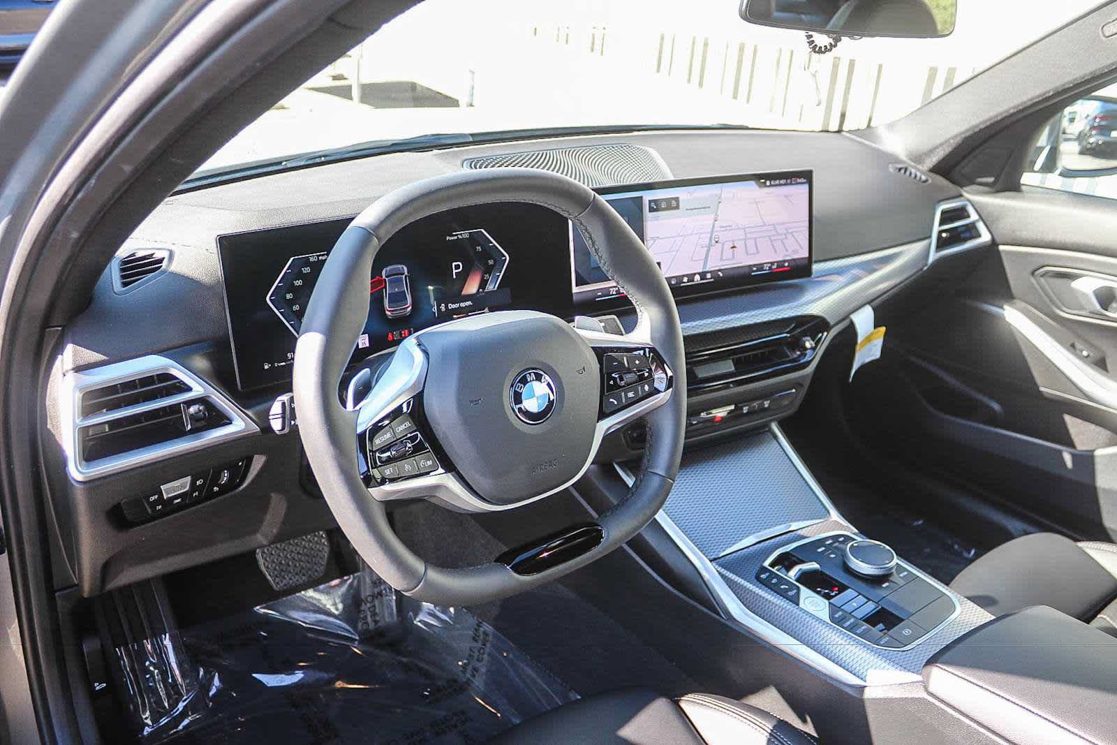 Used 2026 BMW 330i Sedan w/ Convenience Package RWD image 18