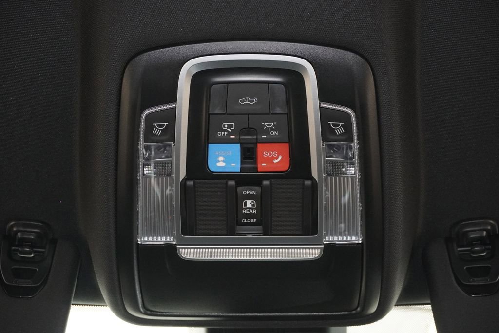 Used 2025 RAM 1500 Lone Star image 21