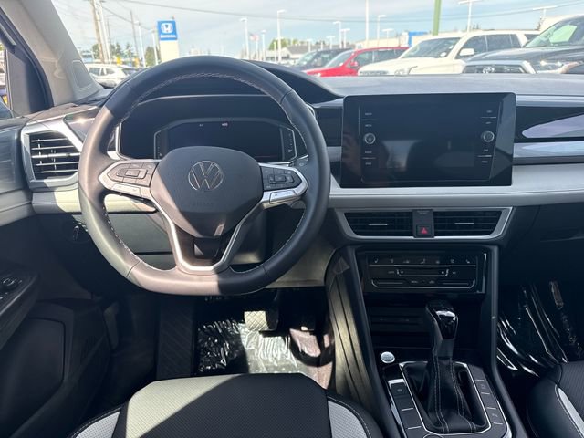 New 2026 Volkswagen Taos SEL AWD/4WD image 13
