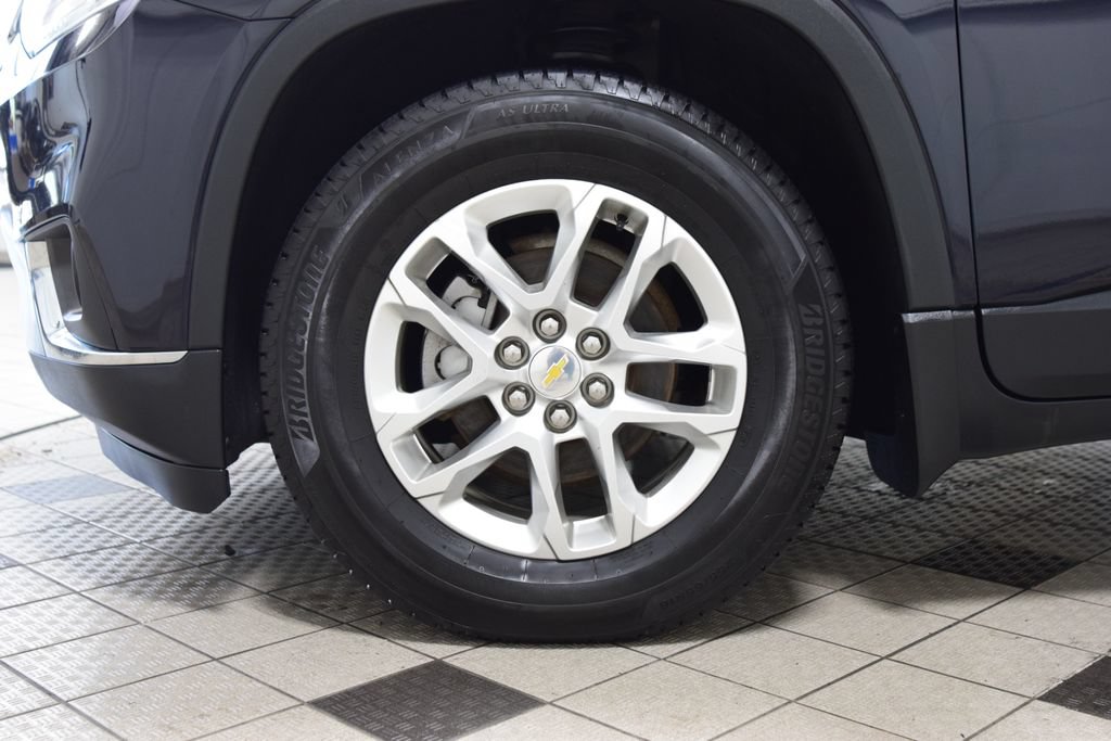 Used 2020 Chevrolet Traverse LT AWD/4WD image 27