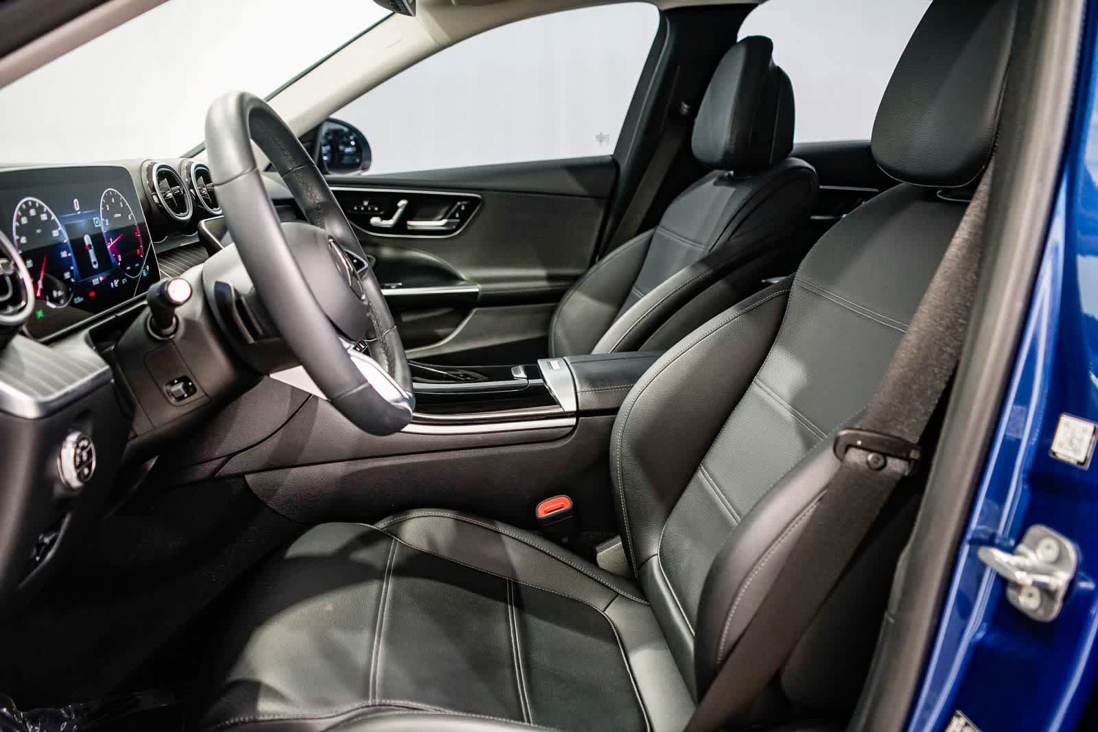 Used 2023 Mercedes-Benz C 300 Sedan image 17
