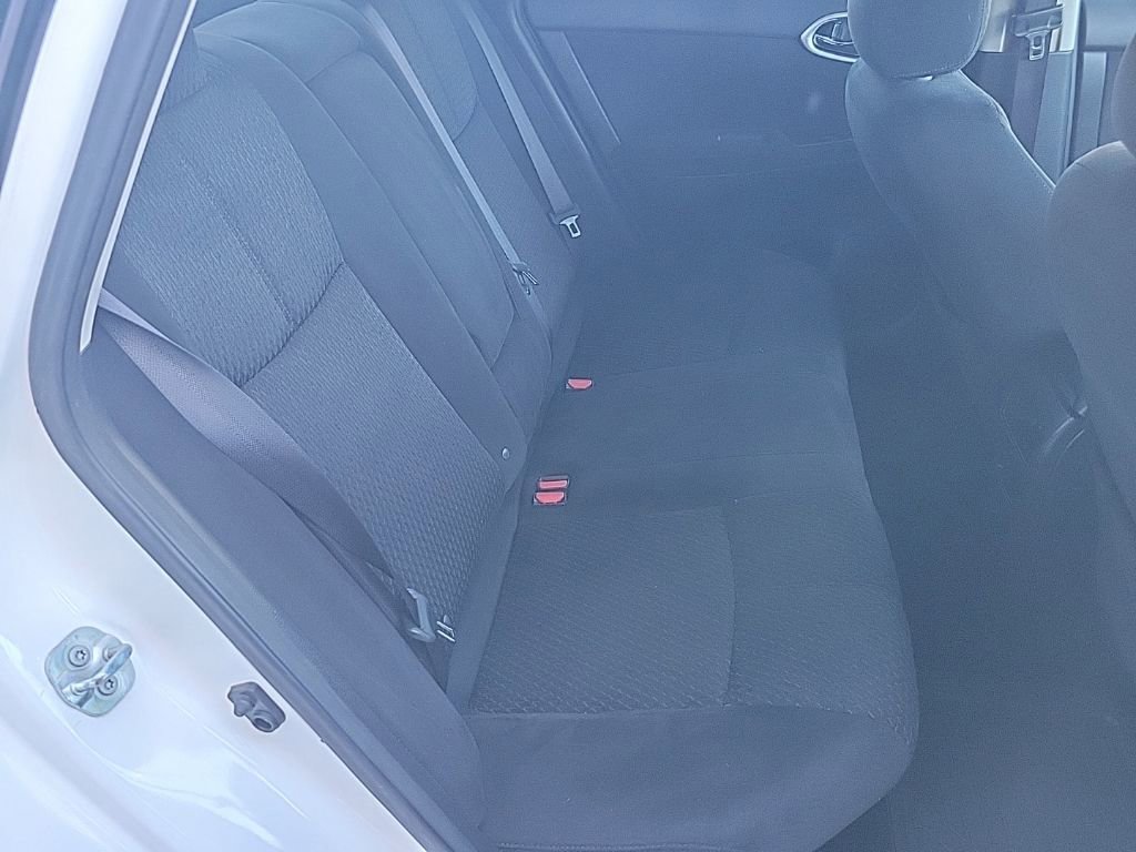 Used 2015 Nissan Sentra SR FWD image 37