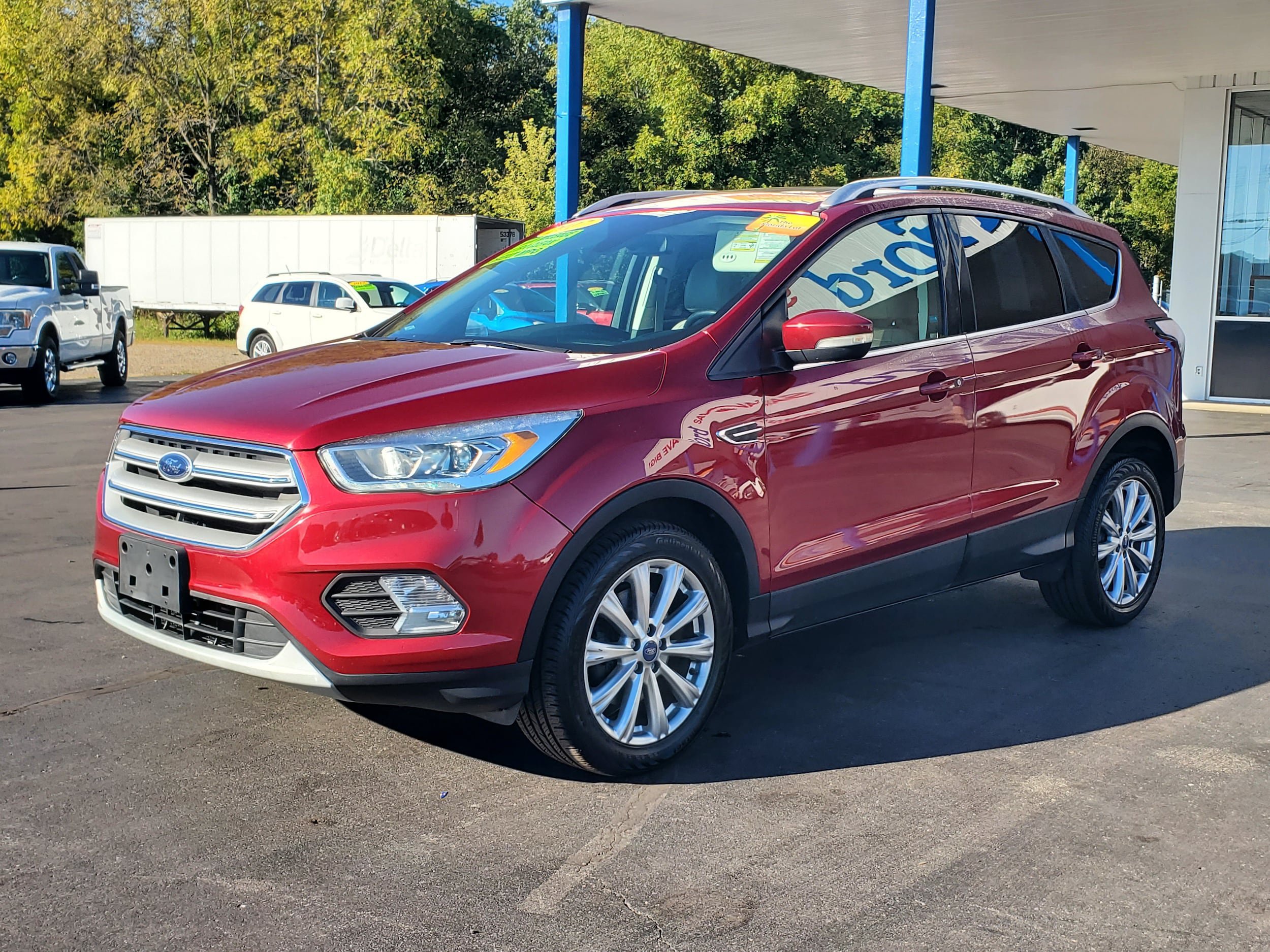 Used 2017 Ford Escape Titanium AWD/4WD image 2