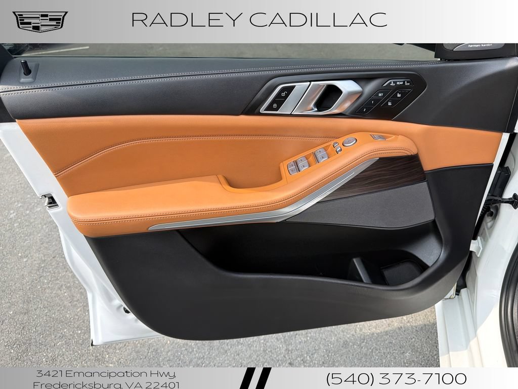 Used 2023 BMW X7 xDrive40i w/ Executive Package AWD/4WD image 4