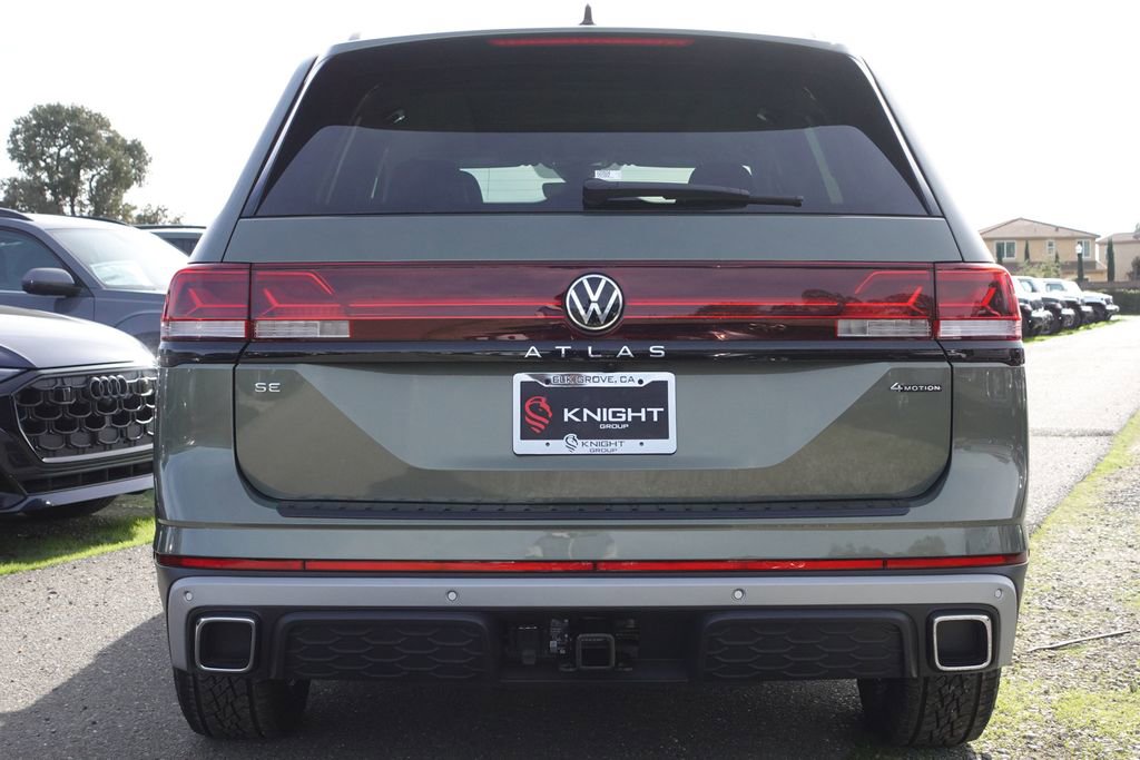 New 2026 Volkswagen Atlas Peak Edition image 10