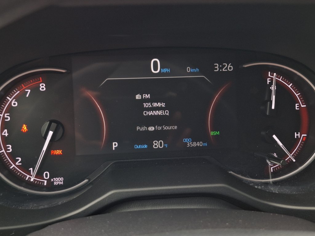 Used 2025 Toyota RAV4 XLE FWD image 17