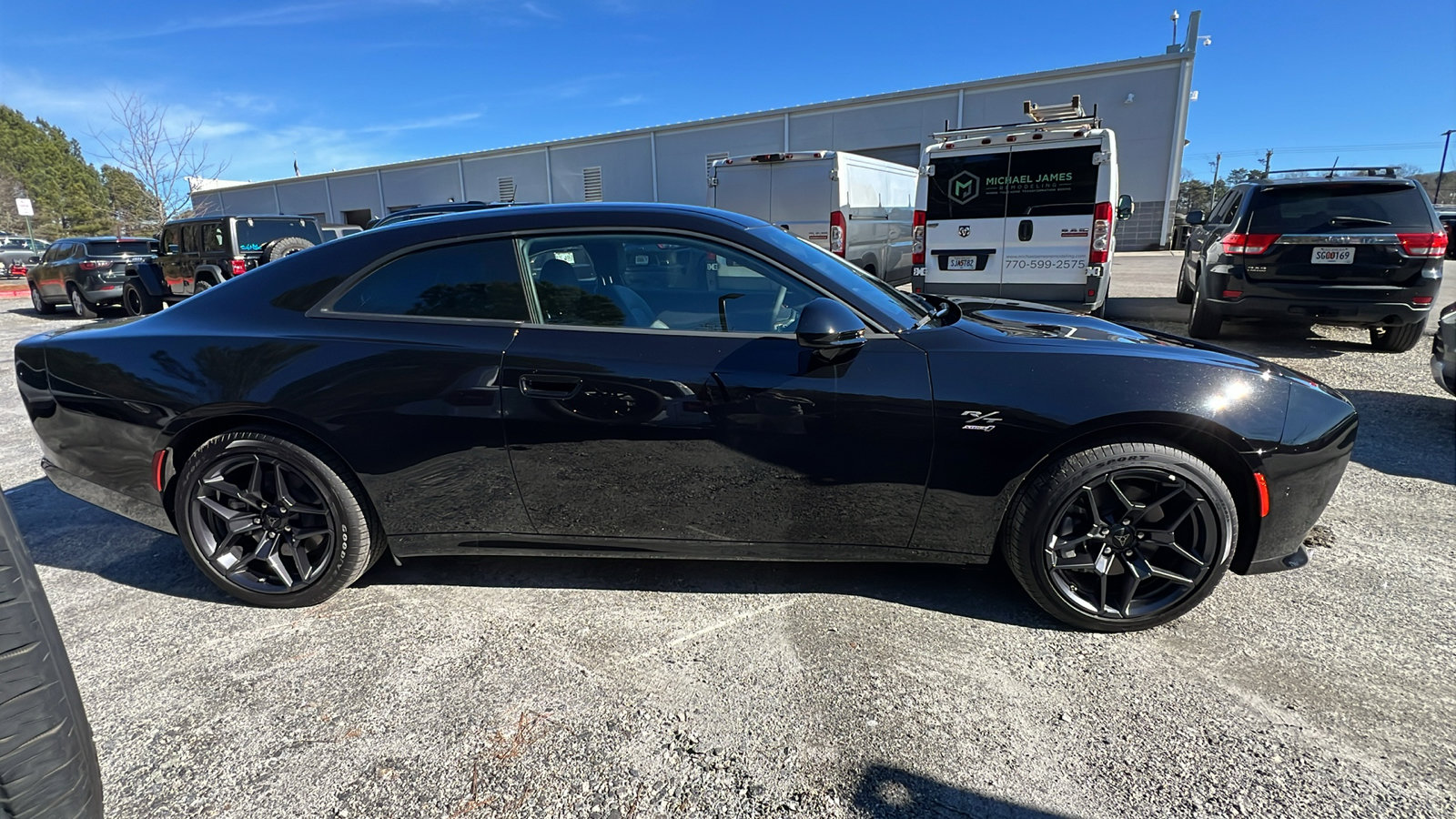 Used 2024 Dodge Charger R/T w/ Plus Group image 7