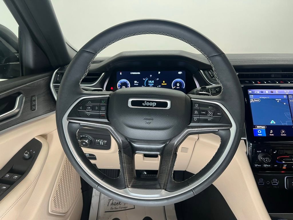 Used 2023 Jeep Grand Cherokee Limited w/ Trailer Tow Prep Group (B) image 13