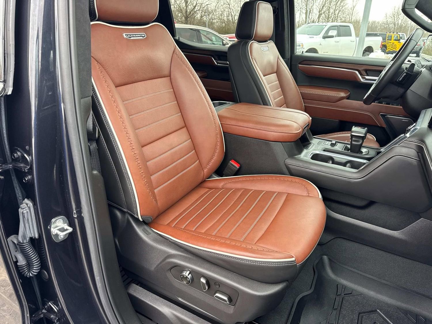 Used 2024 GMC Sierra 1500 Denali Ultimate image 27