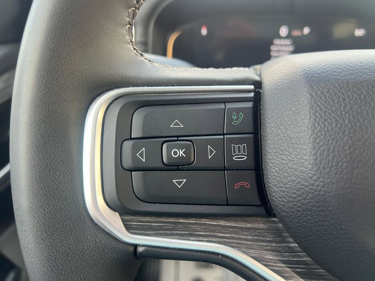 Used 2024 Jeep Wagoneer L Series II image 50