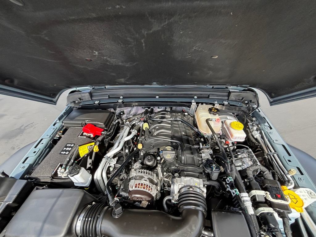 Used 2024 Jeep Wrangler Sport S image 30