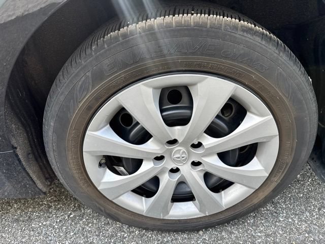 Used 2022 Toyota Corolla LE FWD image 8