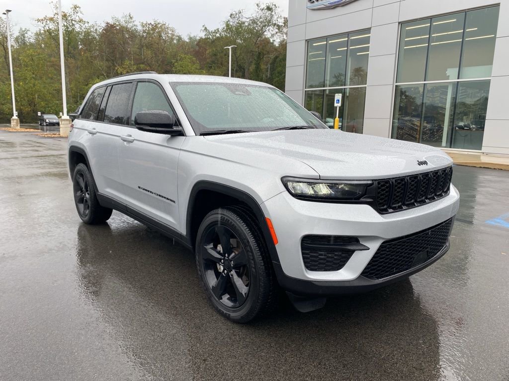 Certified 2024 Jeep Grand Cherokee Altitude