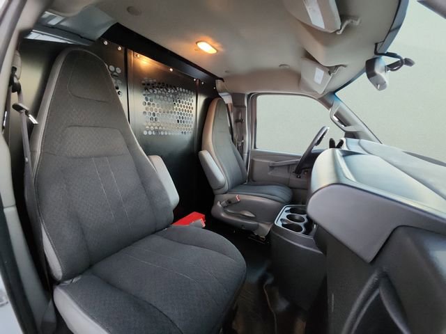 Certified 2024 GMC Savana 2500 Work Van w/ Driver Convenience Package image 21
