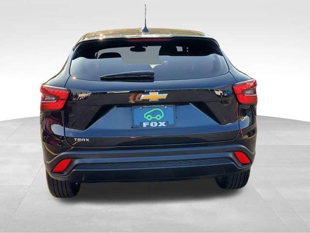 Certified 2024 Chevrolet Trax LS w/ LS Convenience Package FWD image 4