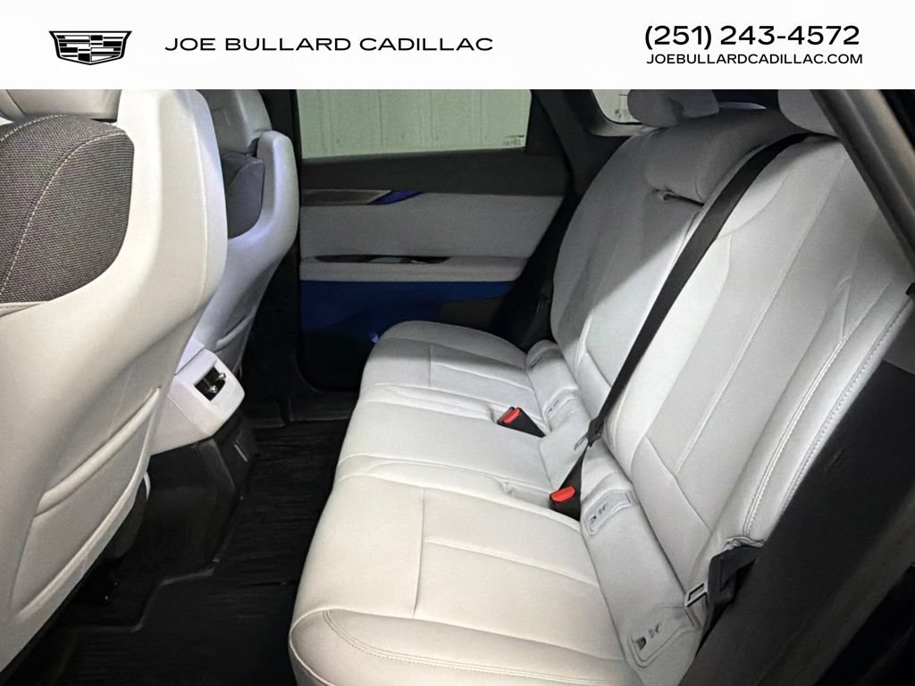 New 2027 Cadillac Optiq Luxury AWD/4WD image 19