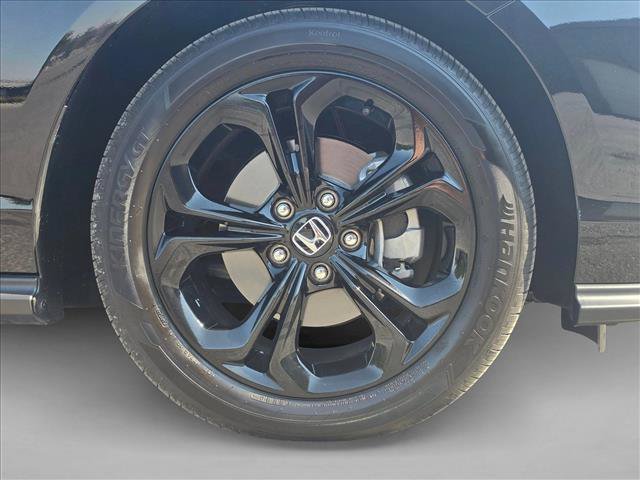 Used 2025 Honda Accord SE image 9
