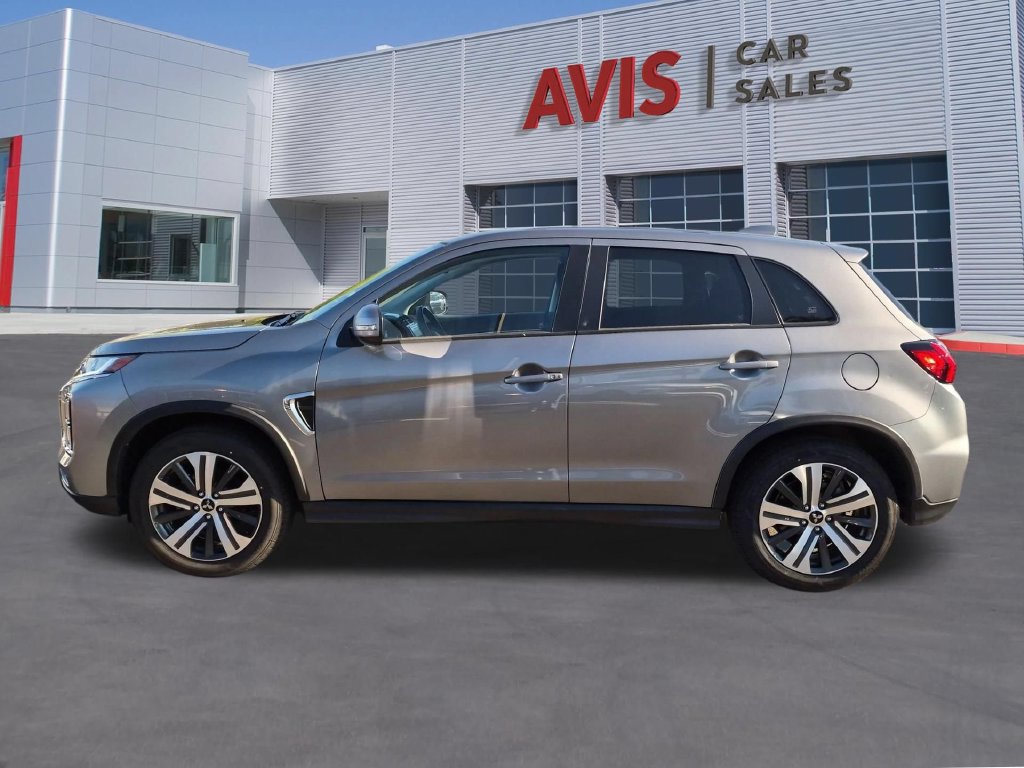 Used 2025 Mitsubishi Outlander Sport SE AWD/4WD image 8
