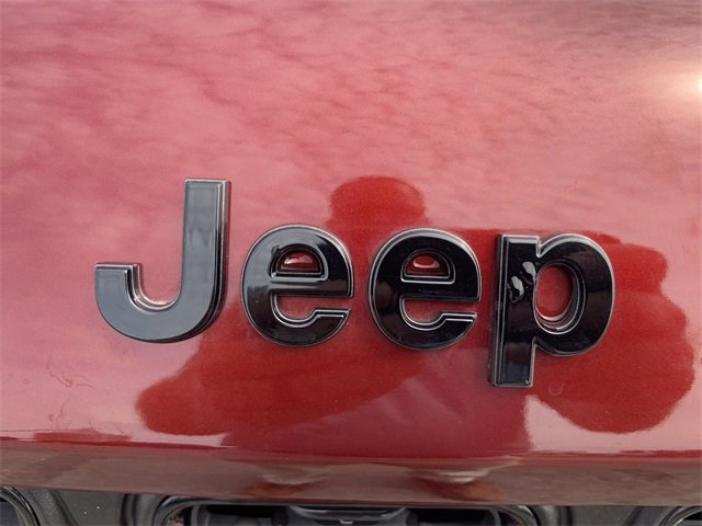 Used 2023 Jeep Grand Cherokee Altitude image 29