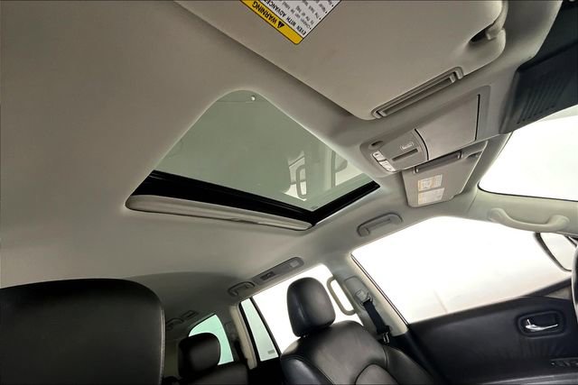 Used 2023 Nissan Armada SL image 21