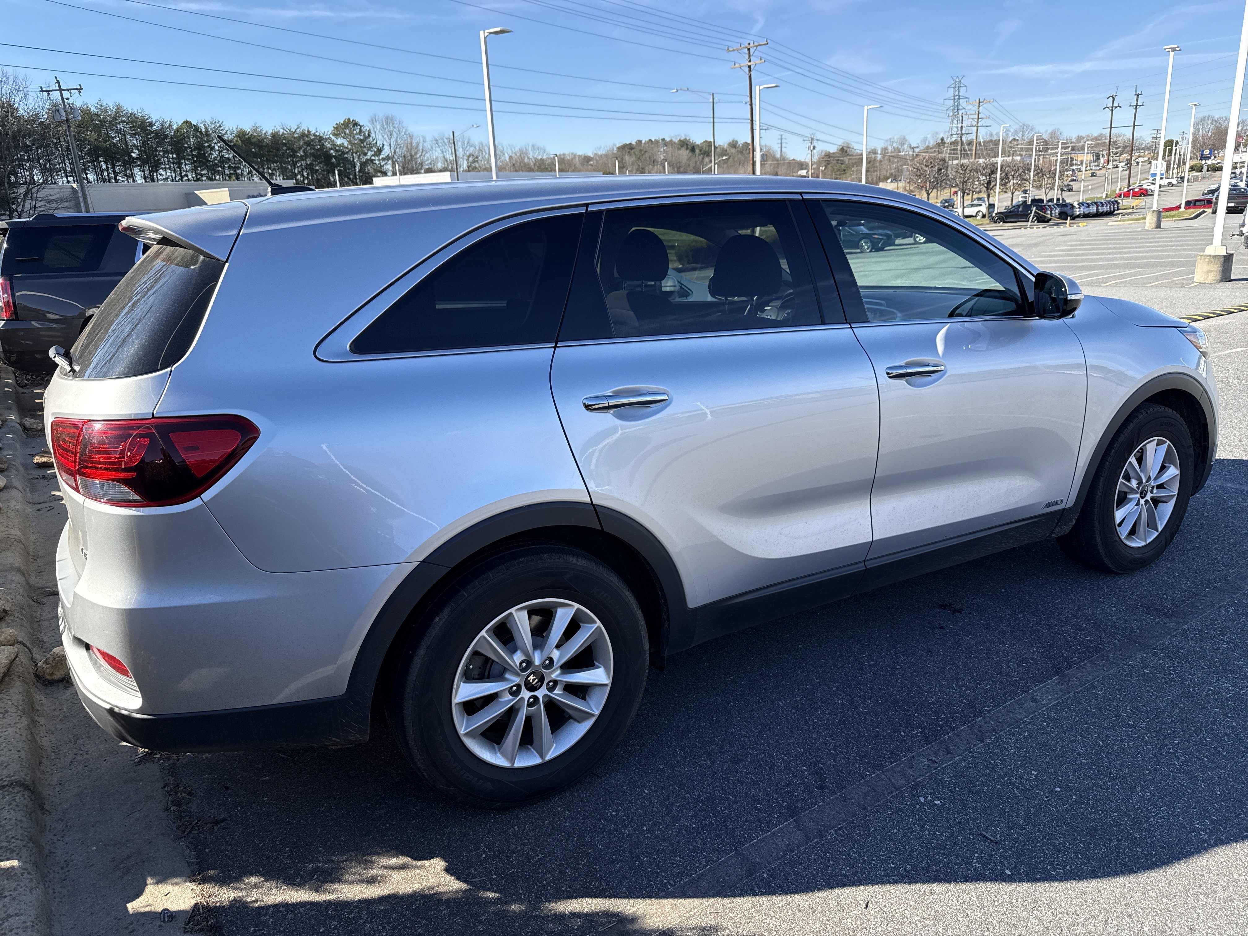 Used 2019 Kia Sorento AWD V6 image 10