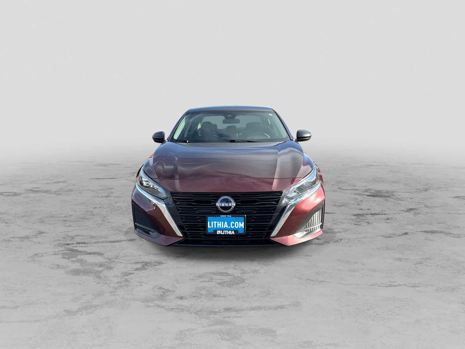 Used 2025 Nissan Altima 2.5 SV image 3