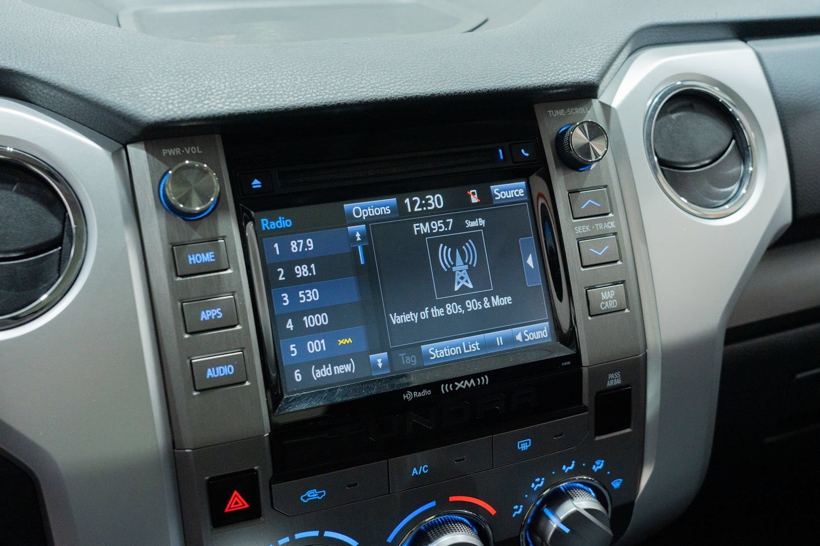 Used 2019 Toyota Tundra SR5 AWD/4WD image 40