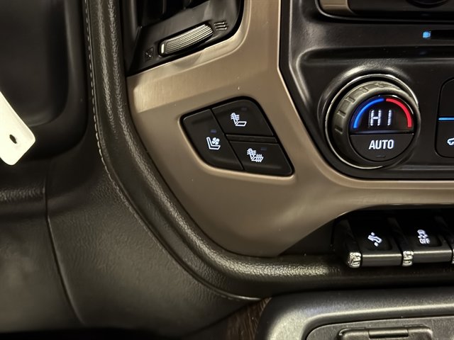 Used 2018 GMC Sierra 3500 Denali w/ Duramax Plus Package image 26