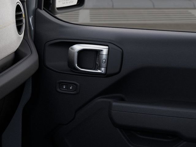 New 2025 Jeep Gladiator Sport image 25