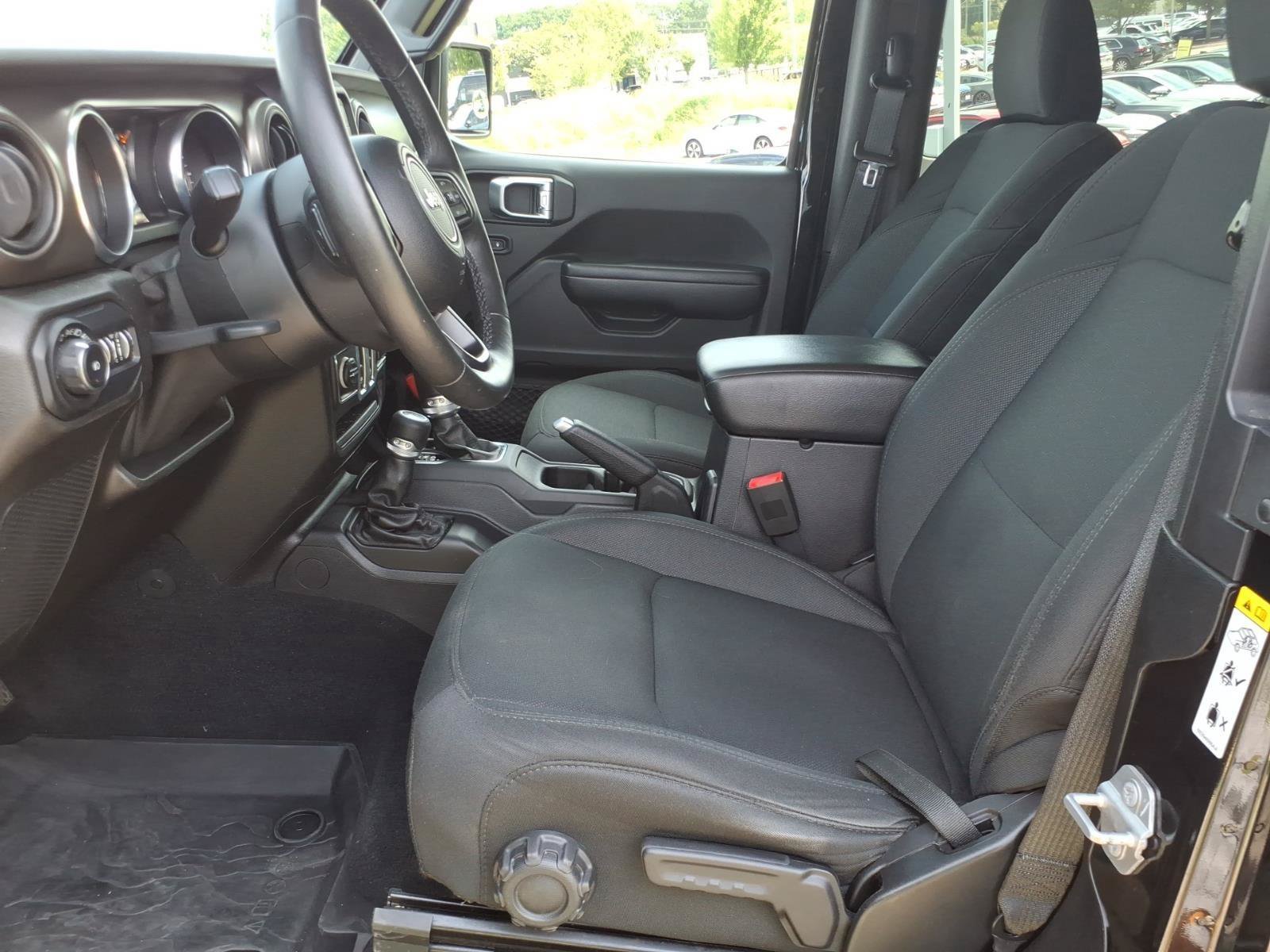 Used 2018 Jeep Wrangler Sport AWD/4WD image 11