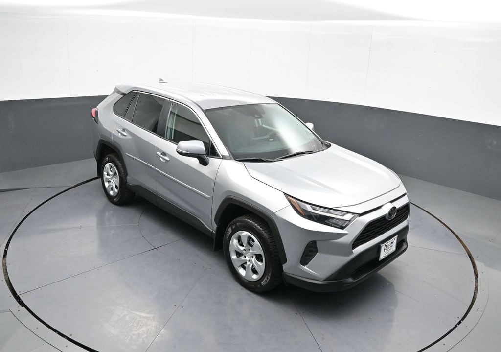 Certified 2023 Toyota RAV4 LE image 35