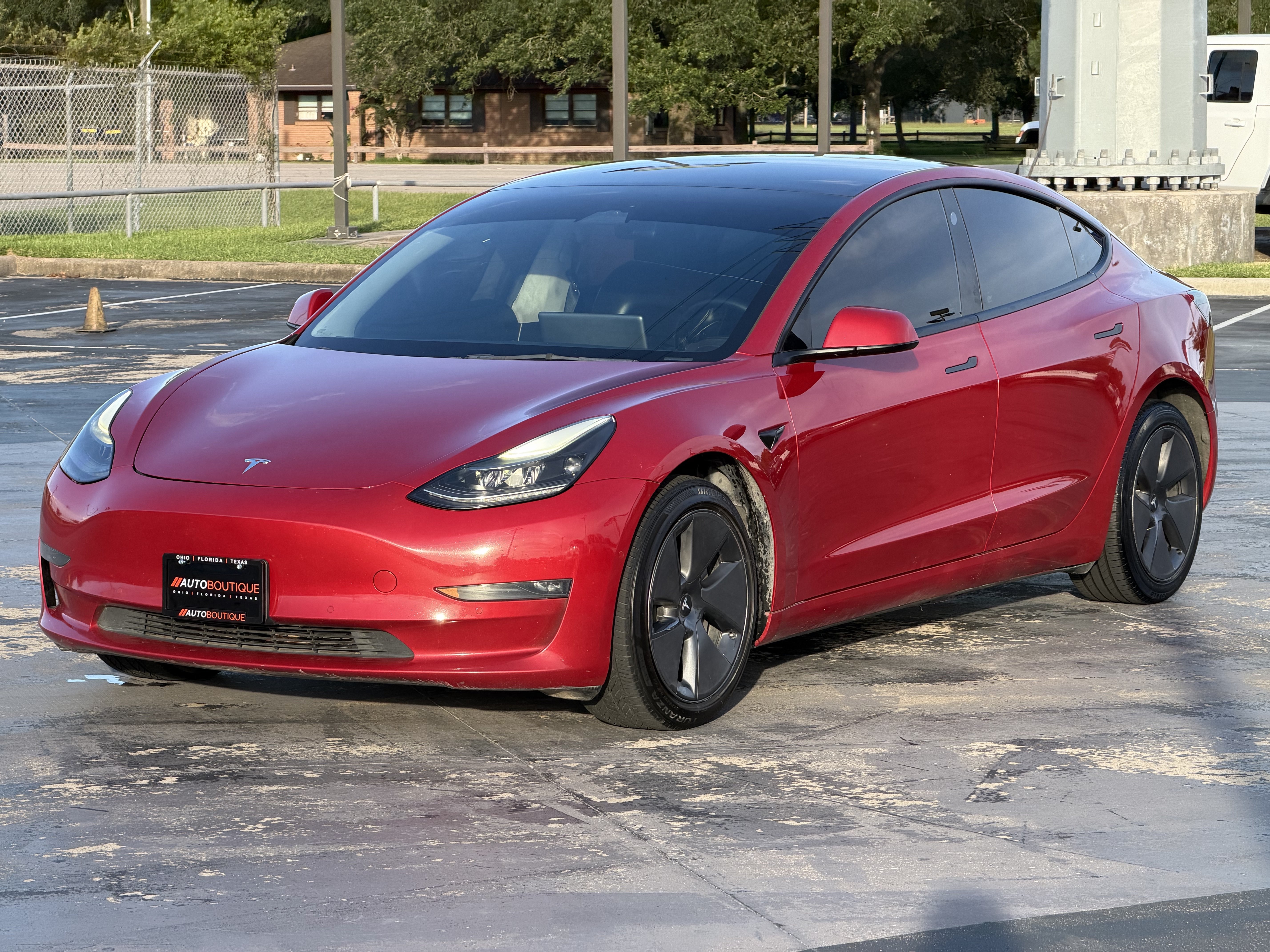 Used 2022 Tesla Model 3 Long Range AWD/4WD image 5
