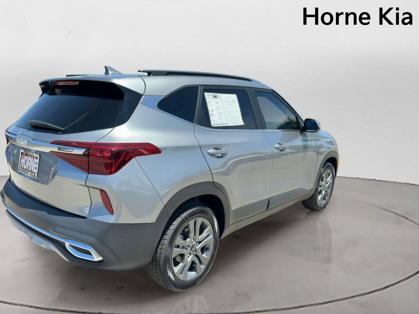 Certified 2023 Kia Seltos S FWD image 4