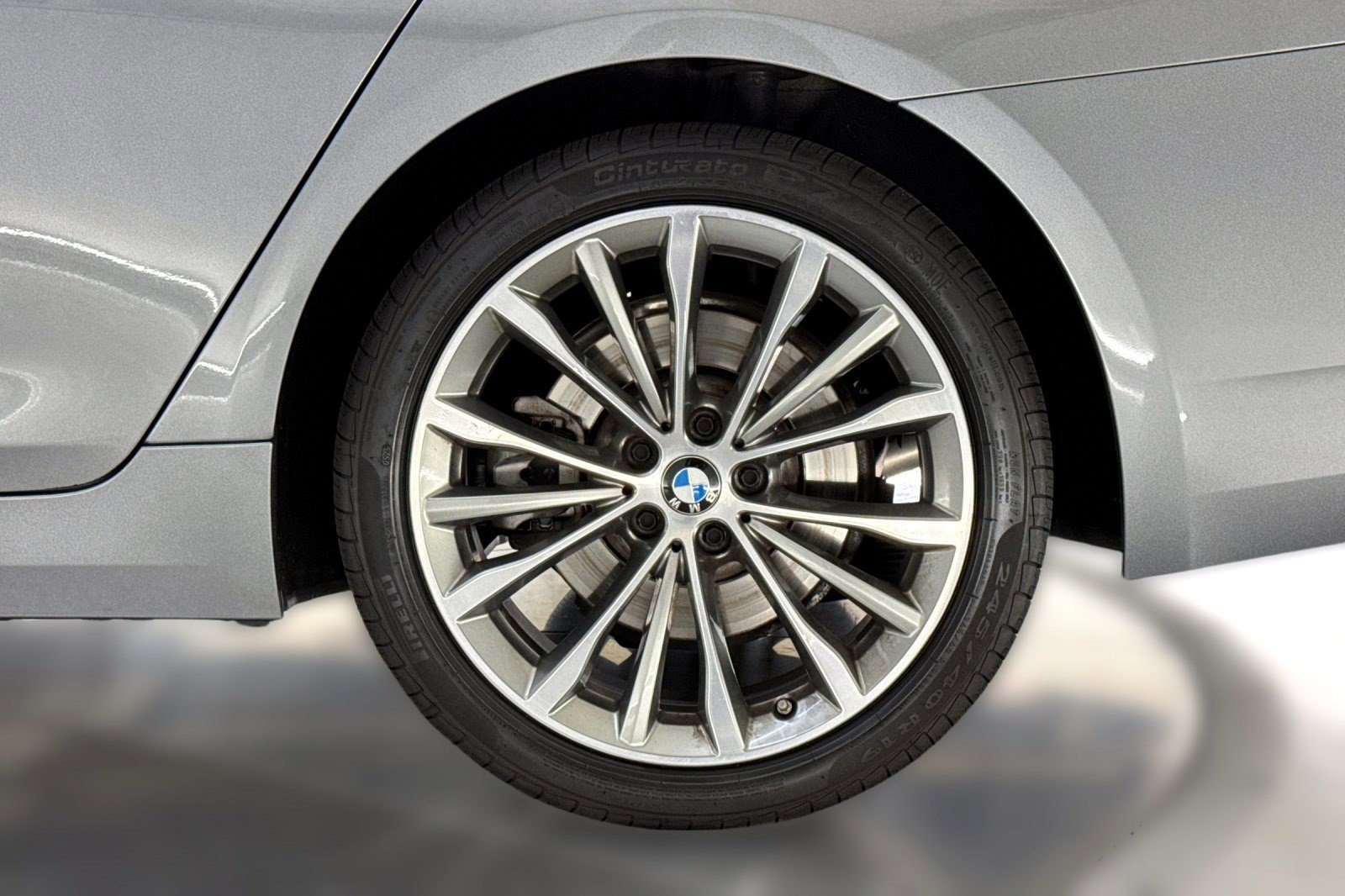 Certified 2023 BMW 530i w/ Premium Package image 12