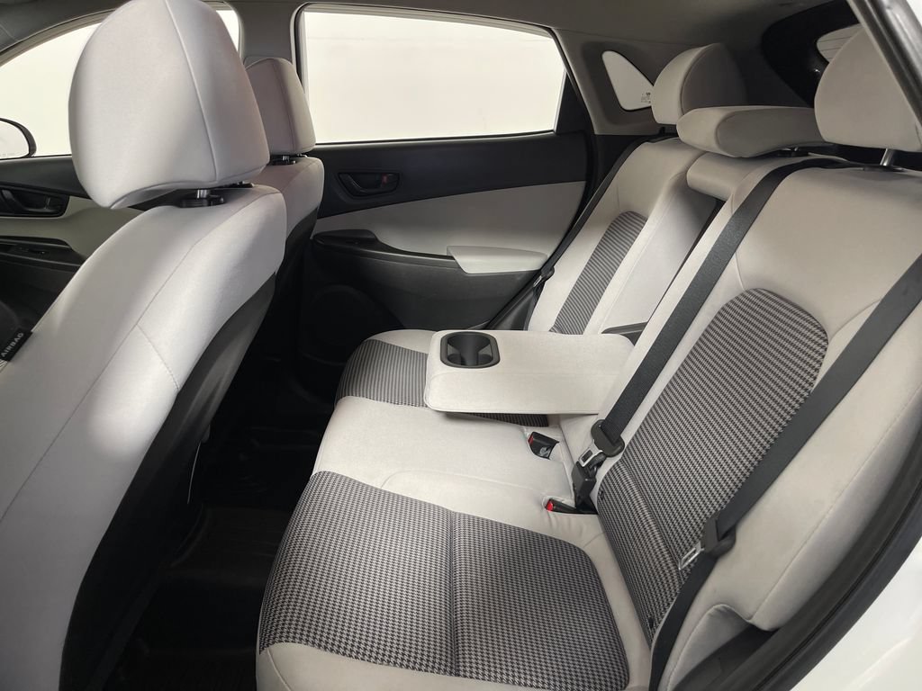 Used 2022 Hyundai Kona SE FWD image 13