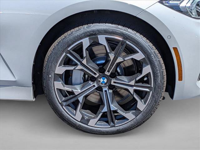 New 2026 BMW 330i xDrive Sedan w/ Premium Package AWD/4WD image 10