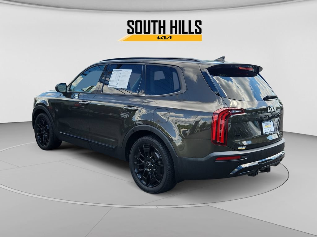 Used 2022 Kia Telluride EX AWD/4WD image 3