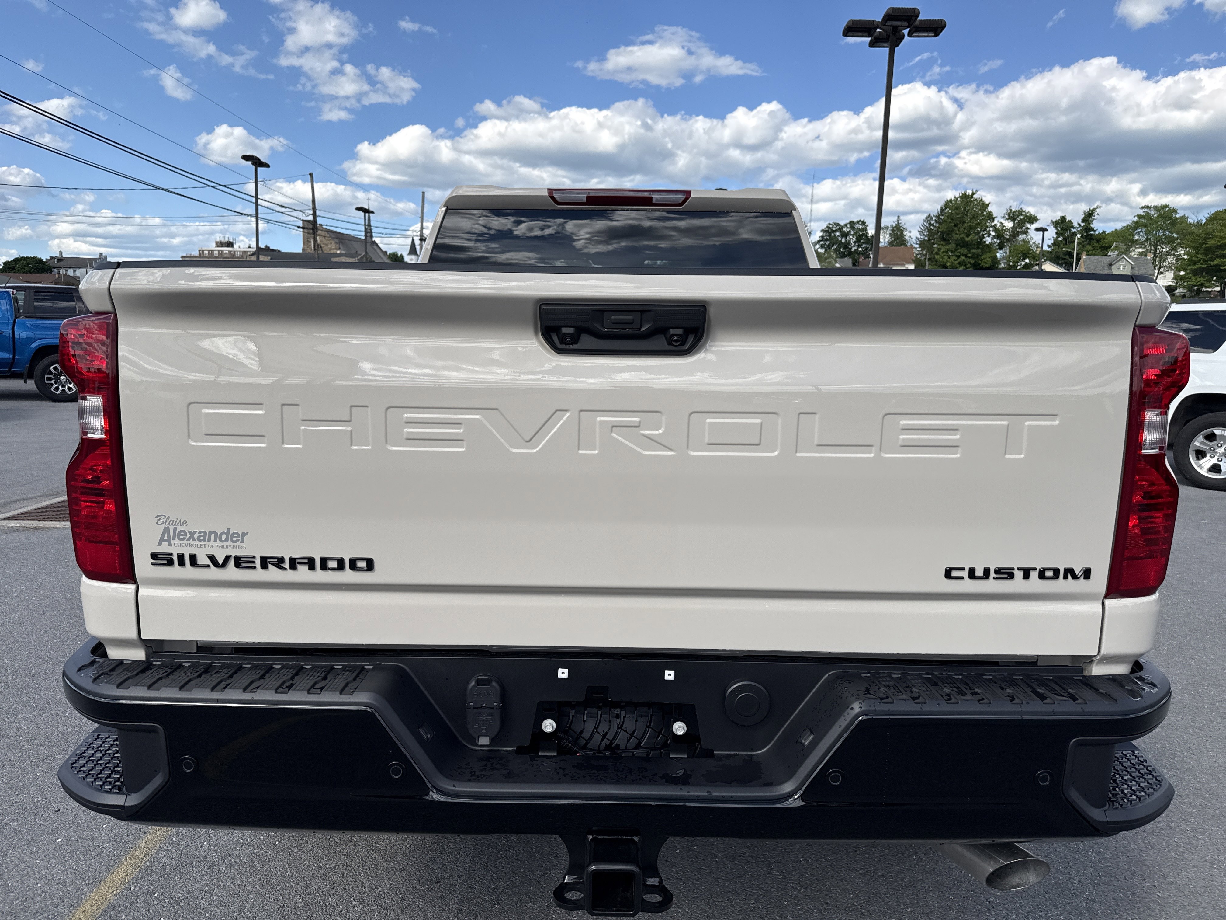 New 2026 Chevrolet Silverado 2500 Custom w/ Custom Value Package AWD/4WD image 5